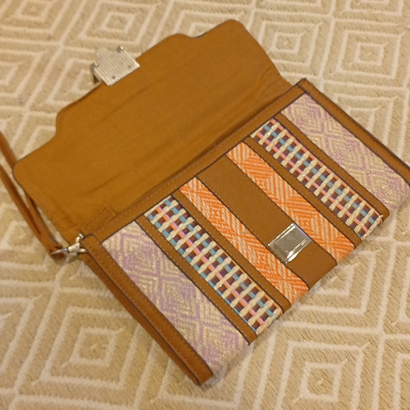 Woven Boho Tribal Envelope Clutch Wristlet Purse - Picture 5 of 7